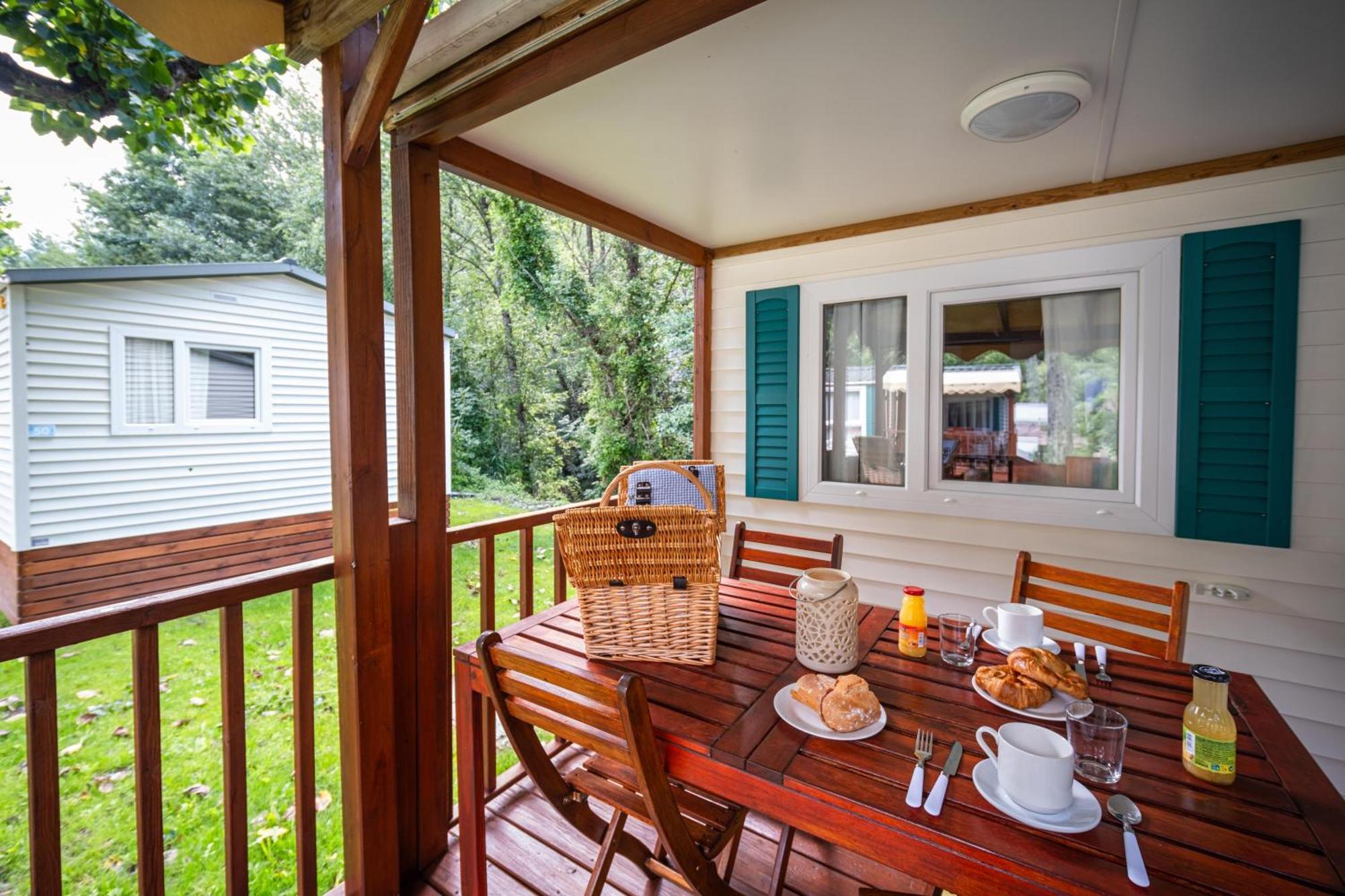 Frontera Bungalow Park Farga de Moles Exterior photo